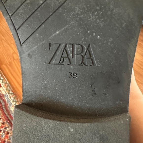 Women’s Black Chelsea Boots - Picture 5 of 5